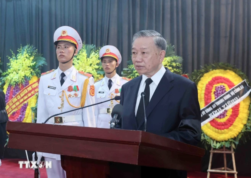 Đồng chí Tô Lâm, Ủy viên Bộ Chính trị, Chủ tịch nước, Trưởng Ban Lễ tang đọc Lời điếu