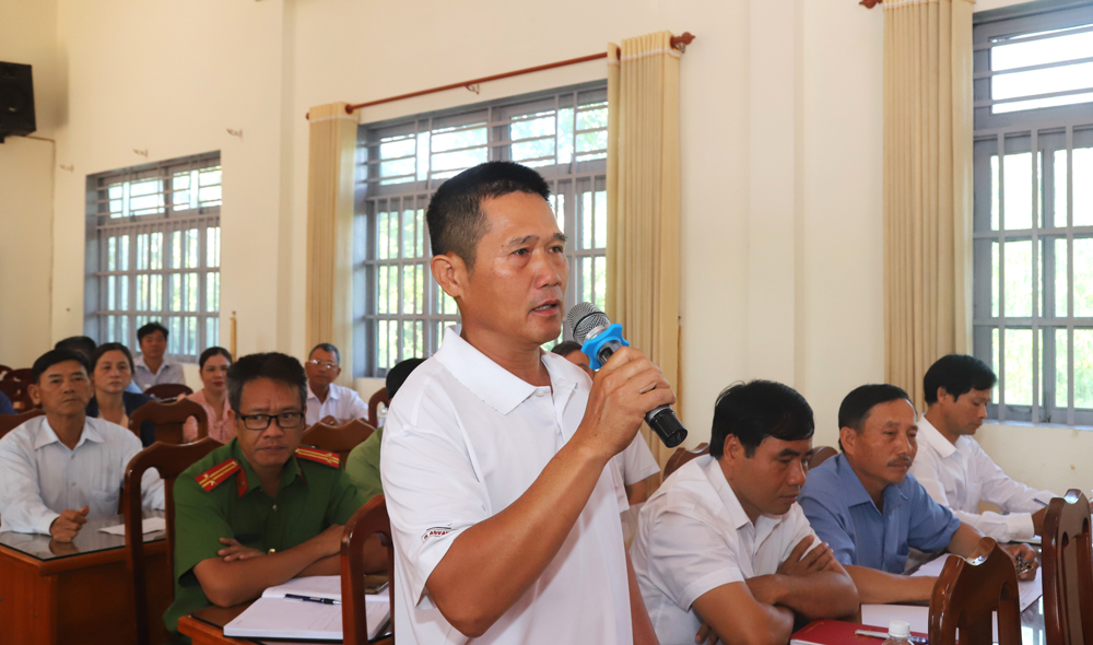 Trưởng Đoàn ĐBQH tỉnh Lâm Đồng Trần Đình Văn tiếp xúc cử tri tại huyện Bảo Lâm