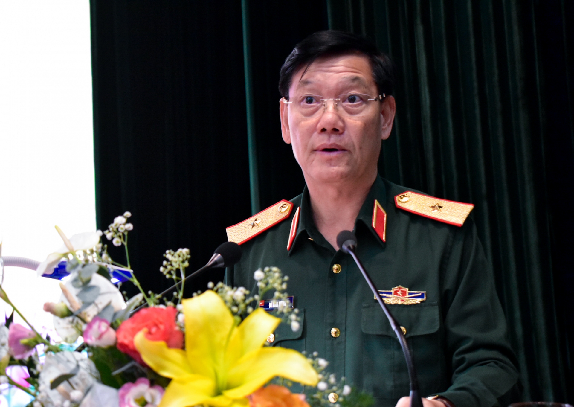  Thiếu tướng Đỗ Minh Xương, Giám đốc Học viện phát biểu kết luận hội nghị