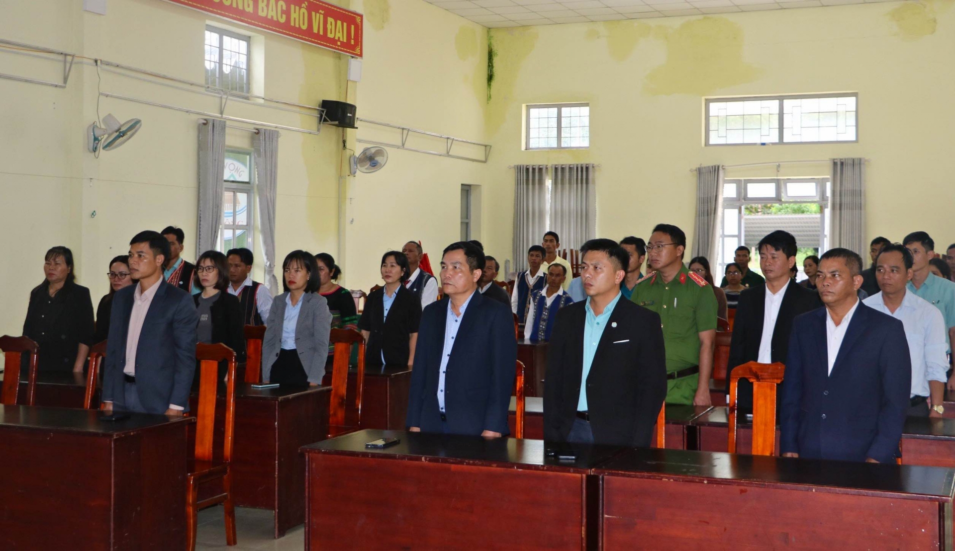 Cán bộ Đảng viên và Nhân dân xã Đạ Tông, huyện Đam Rông thành kính truy điệu đồng chí Tổng Bí thư Nguyễn Phú Trọng 