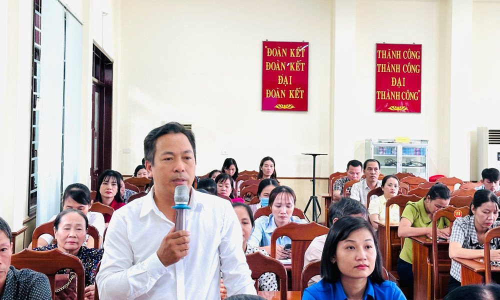 Đạ Tẻh: Đối thoại giữa người đứng đầu cấp uỷ, chính quyền với đại diện các tầng lớp Nhân dân