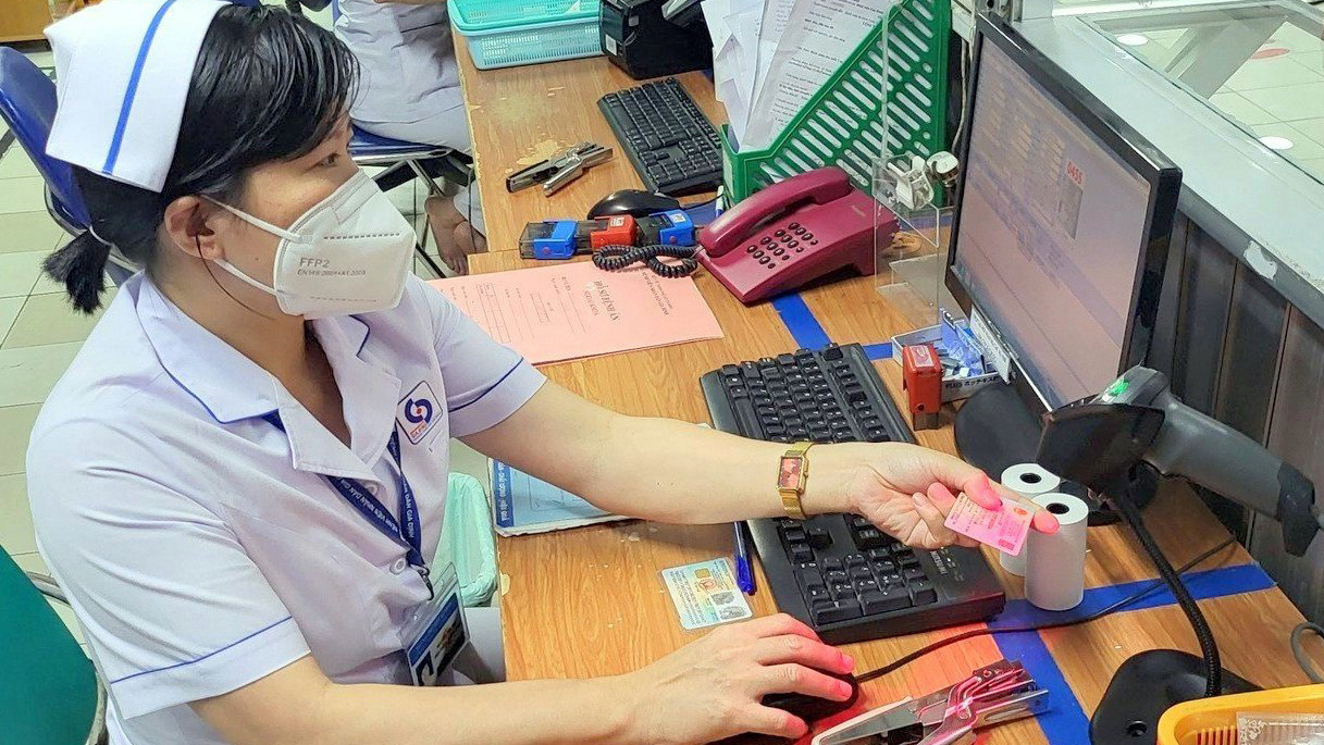 Đến nay, toàn ngành Y tế Lâm Đồng có 168/168 cơ sở khám, chữa bệnh thực hiện 
sử dụng CCCD gắn chíp trong khám, chữa bệnh