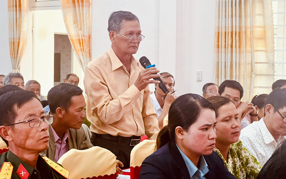 Trưởng Ban Nội chính Trung ương Phan Đình Trạc tiếp xúc cử tri huyện Đơn Dương