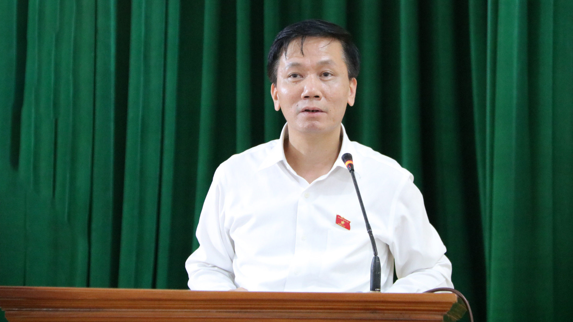 Phó Chủ nhiệm Ủy ban Xã hội Quốc hội Lâm Văn Đoan tiếp thu, giải trình ý kiến của cử tri