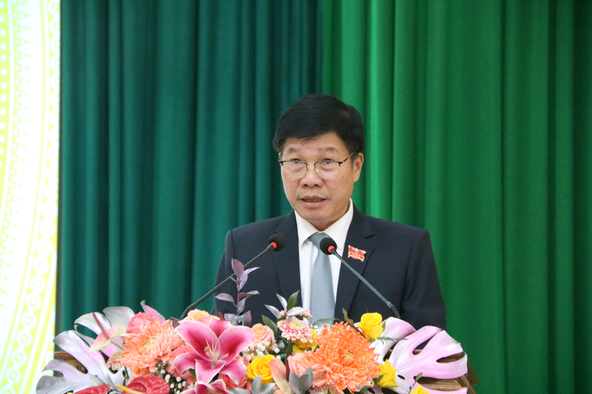 Đồng chí Nguyễn Văn Tân - Phó Bí thư Thường trực Huyện ủy, Chủ tịch HĐND huyện phát biểu khai mạc