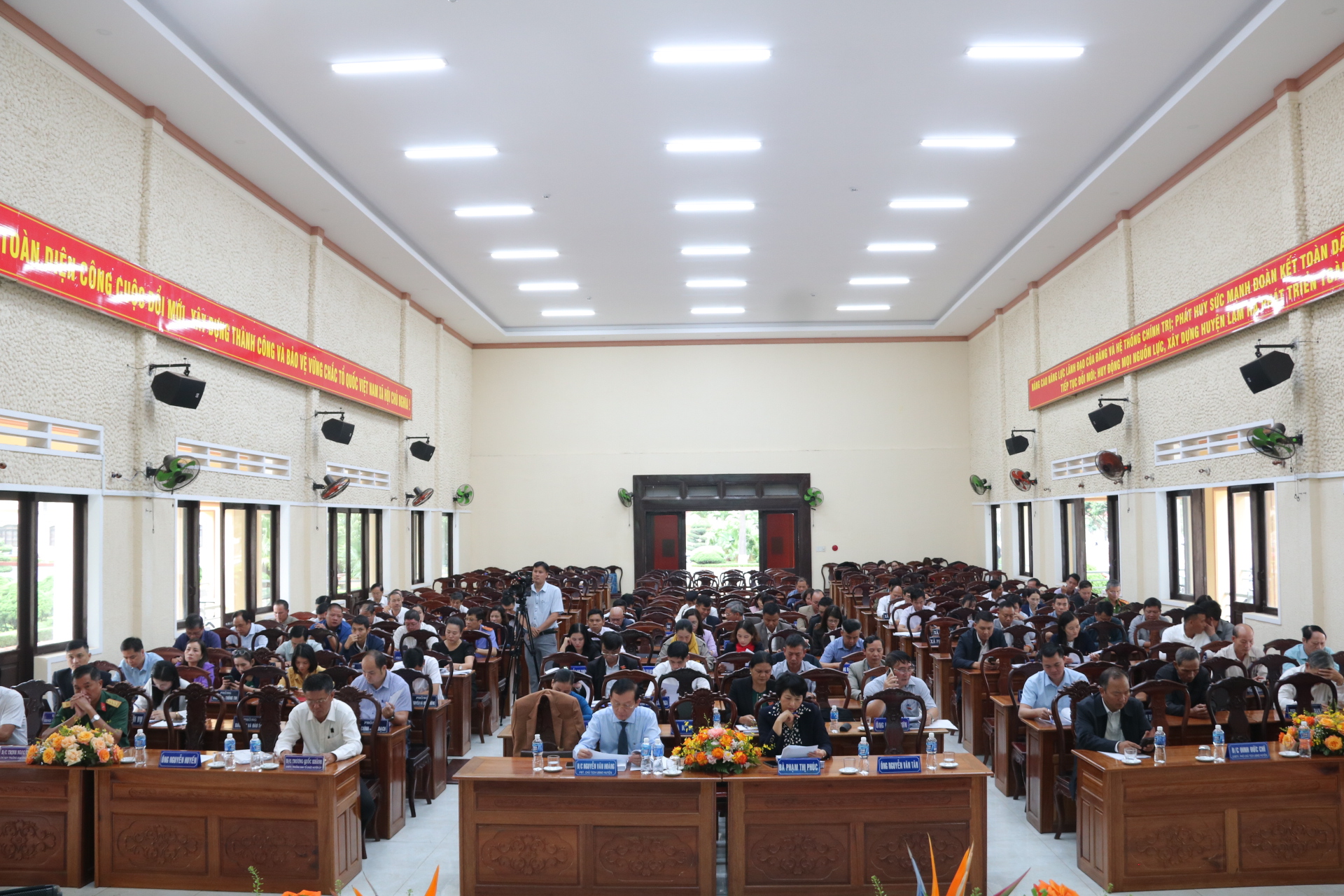 HĐND huyện Lâm Hà khóa VII khai mạc Kỳ họp thường lệ giữa năm 2024