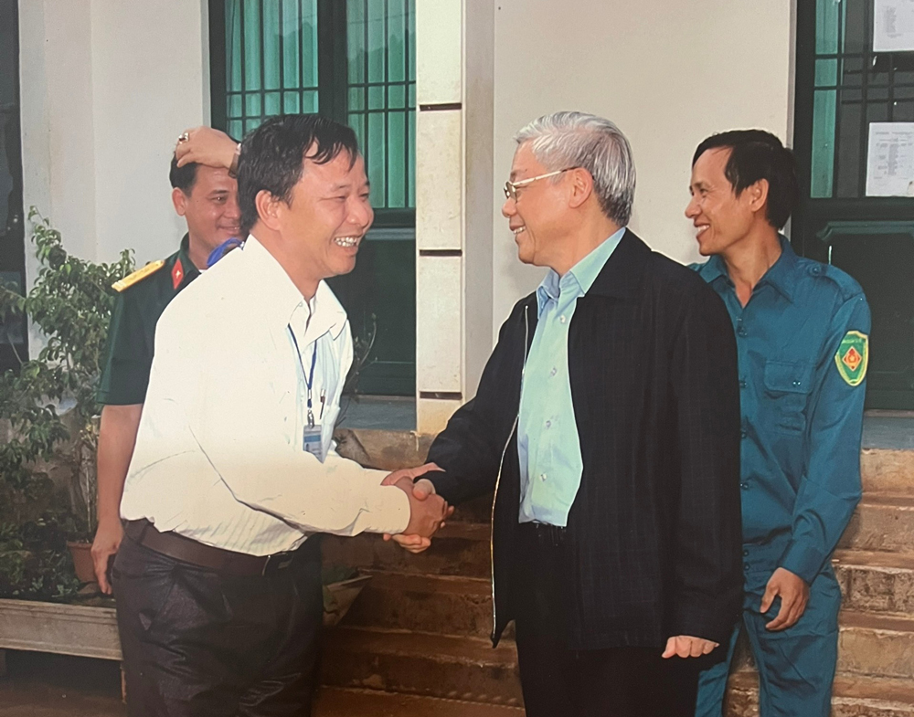 Ông Trần Văn Kỷ may mắn được trực tiếp gặp gỡ, trò chuyện với cố Tổng Bí thư Nguyễn Phú Trọng trong chuyến công tác tại địa phương