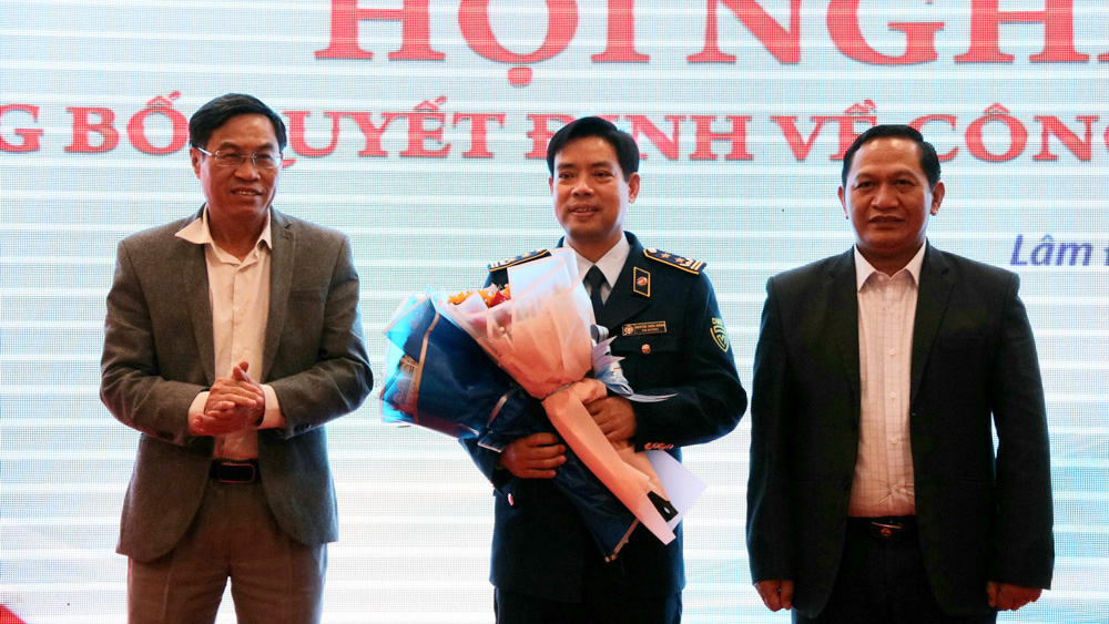 Đồng chí Nguyễn Thừa Đoàn giữ chức vụ Cục trưởng Cục Quản lý thị trường tỉnh Lâm Đồng