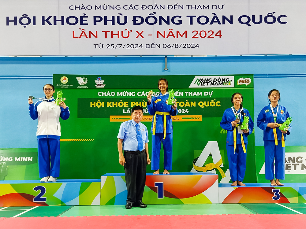 Ka Pou Diệp - Trường THPT Lâm Hà HCV môn Vovinam nội dung đối kháng hạng cân 57kg nữ.