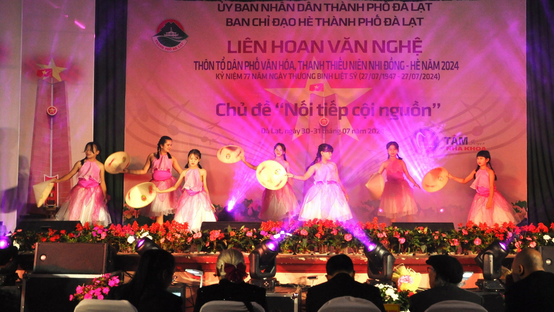 Đà Lạt: Liên hoan Văn nghệ quần chúng thôn, tổ dân phố văn hóa