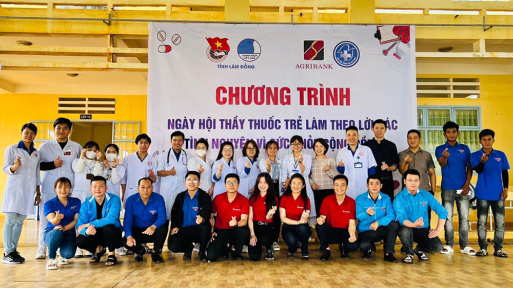 Phát huy tinh thần xung kích của những thầy thuốc trẻ