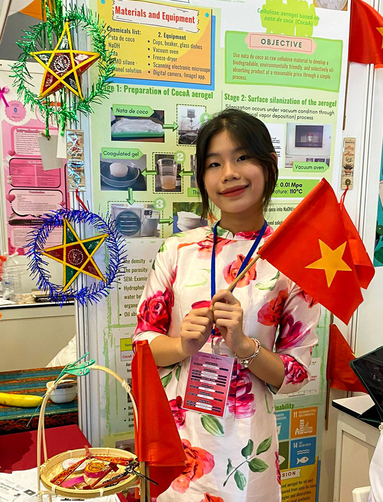 Lê Giang Hồng Minh - học sinh 12 chuyên Toán của Trường THPT Chuyên Bảo Lộc xuất sắc giành Huy chương Vàng và Giải đặc biệt tại cuộc thi WICE năm 2023 do Malaysia tổ chức