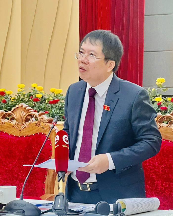 Viện trưởng Viện Nghiên cứu lập pháp của Ủy ban Thường vụ Quốc hội Nguyễn Văn Hiển phát biểu bế mạc hội thảo