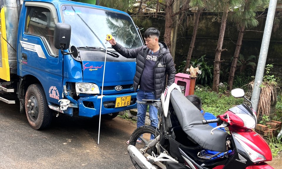 Bảo Lộc: Bắt khẩn cấp tài xế xe tải say rượu gây tai nạn chết người rồi bỏ trốn