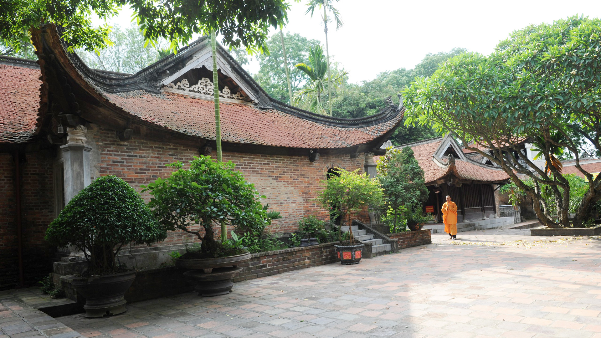 Chùa Vĩnh Nghiêm được coi là chốn tổ của Thiền phái Trúc Lâm, Trường Đại học Phật giáo đầu tiên ở Việt Nam
