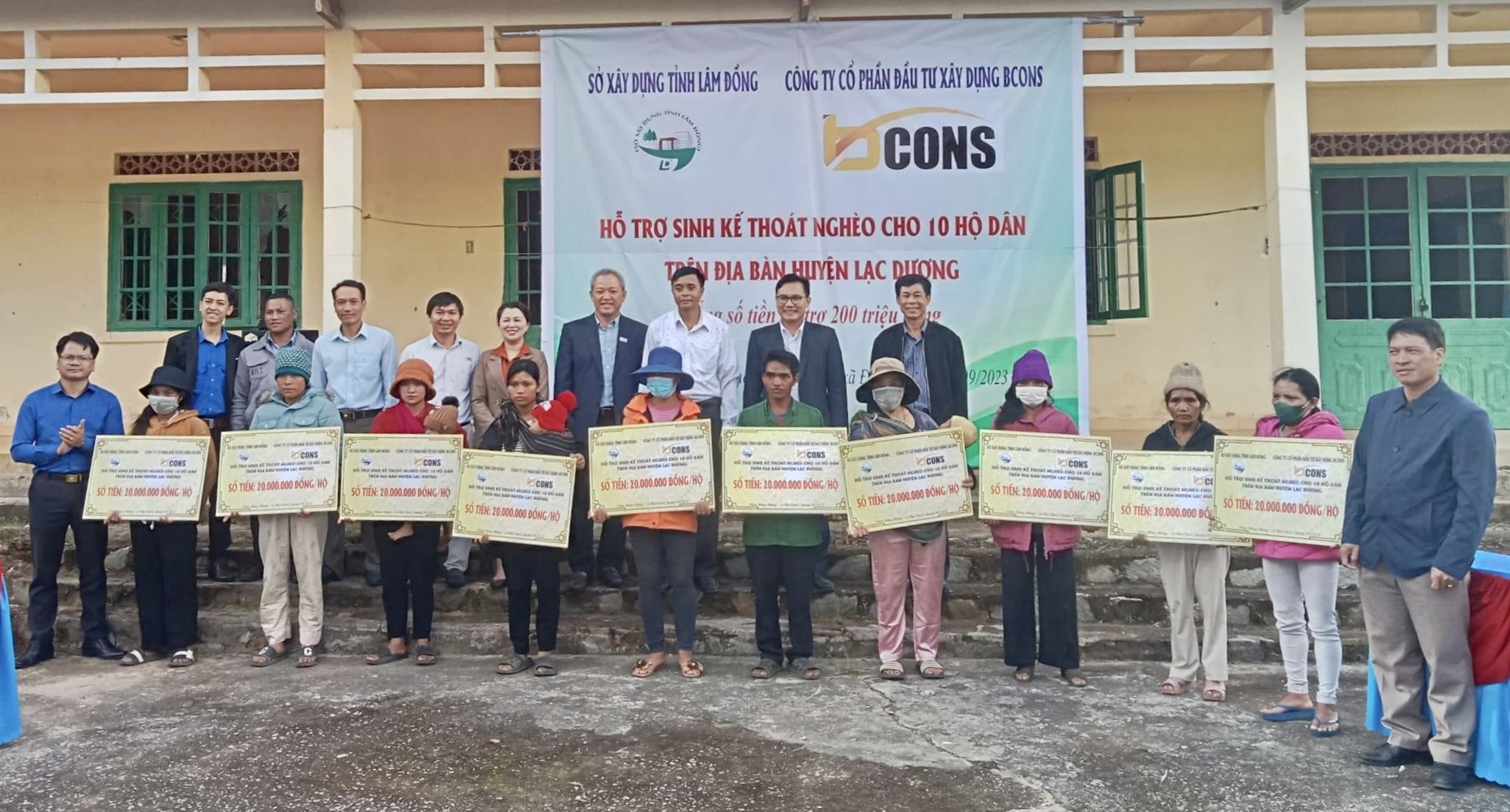 Hỗ trợ sinh kế thoát nghèo cho hộ nghèo huyện Lạc Dương