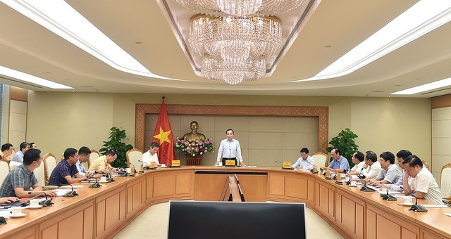 Phó Thủ tướng Trần Lưu Quang chủ trì cuộc họp của Thường trực Ủy ban An toàn giao thông Quốc gia