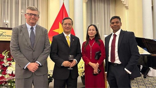 Việt Nam là đối tác quốc phòng quan trọng của Canada ở ASEAN