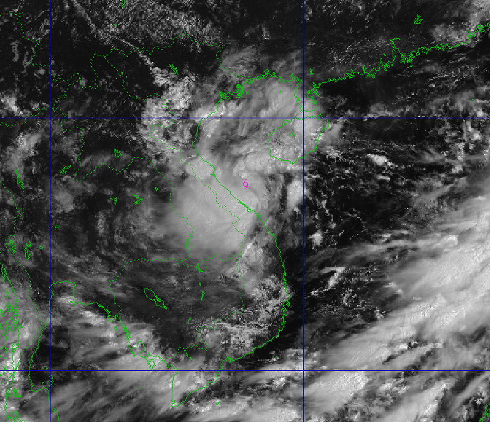 Vị trí tâm bão hồi 11 giờ ngày 19/9. Ảnh: Trung tâm Dự báo Khí tượng Thủy văn Quốc gia 