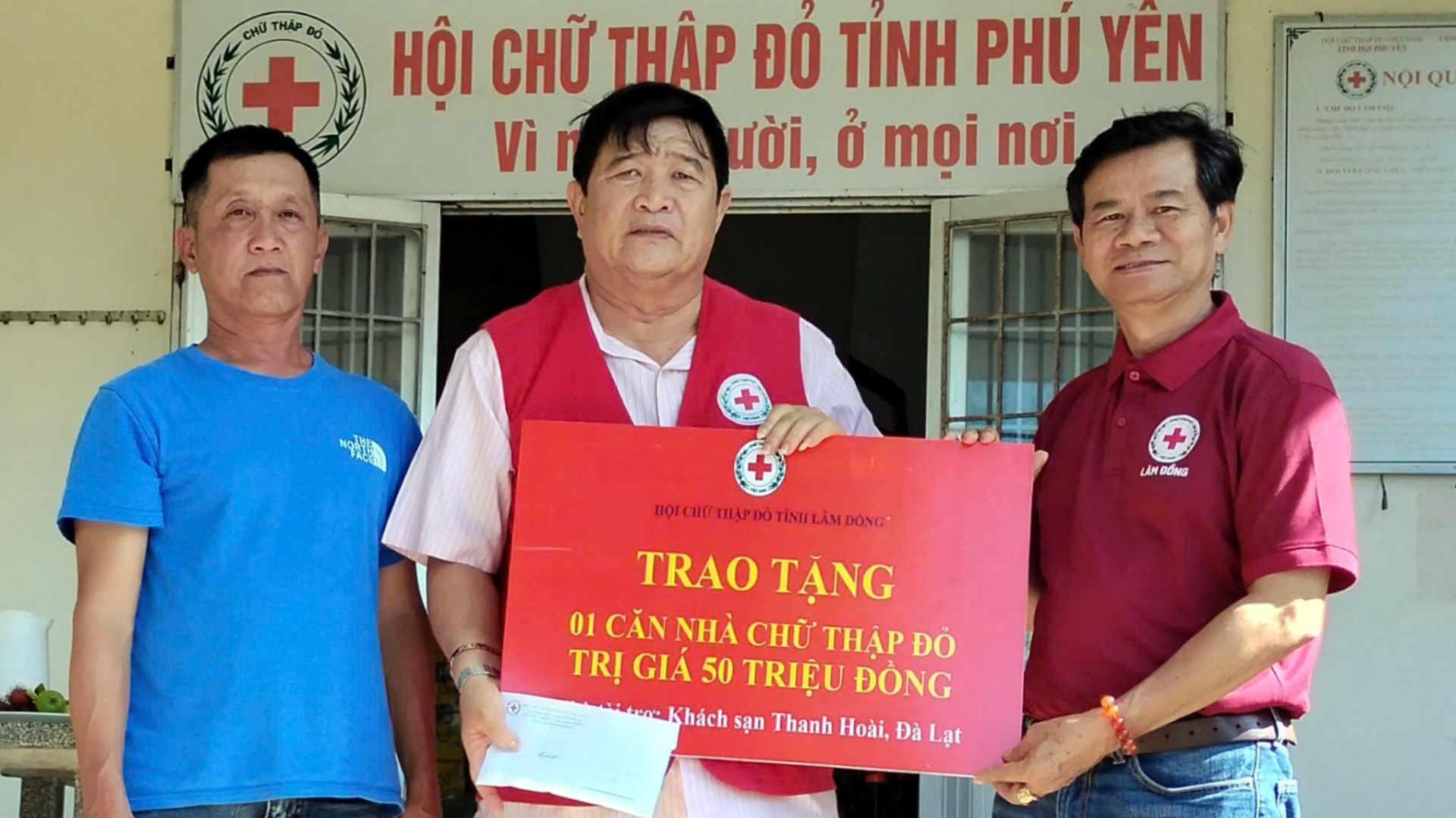 Hội Chữ thập đỏ Lâm Đồng hỗ trợ xây 5 nhà tình thương cho người nghèo ở 4 tỉnh miền Trung