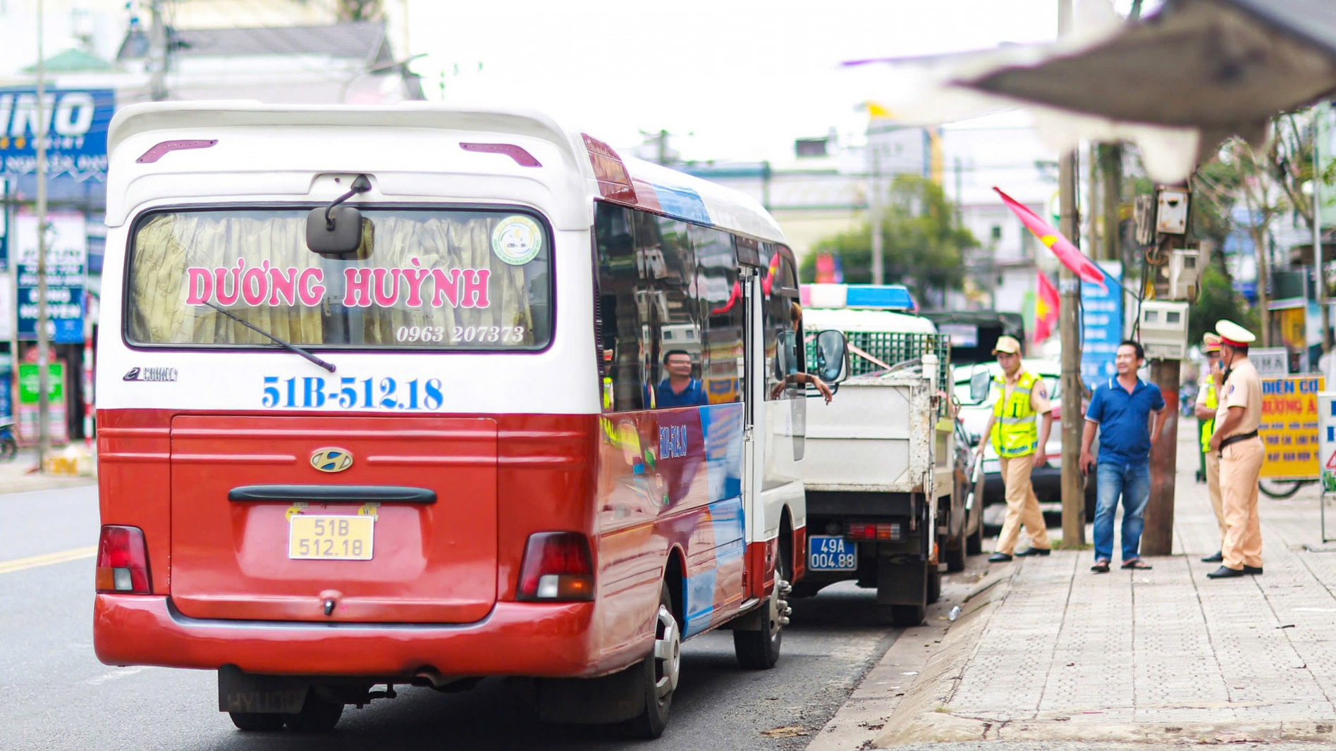 Xử phạt hơn 1.130 trường hợp vi phạm an toàn giao thông trong 4 ngày lễ