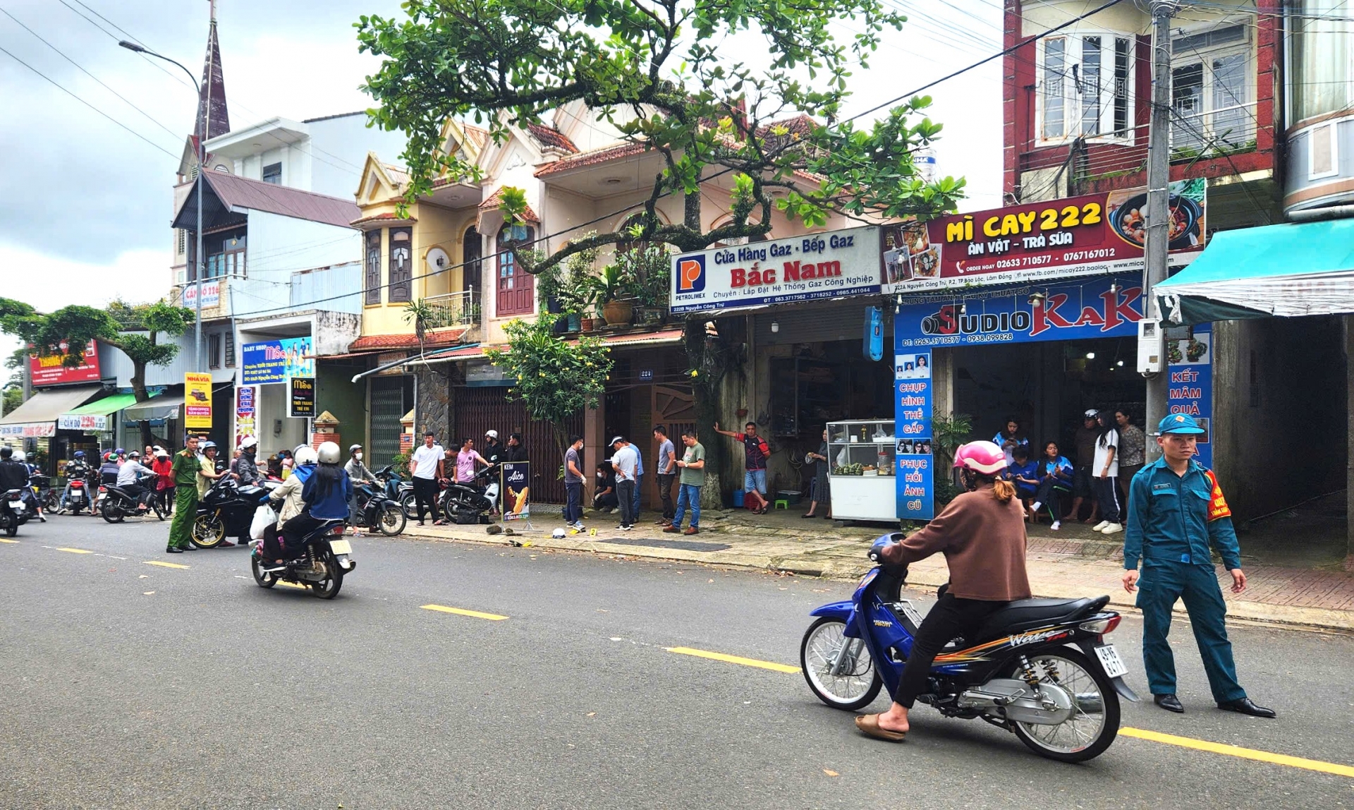 Bảo Lộc: Hẹn nhau giải quyết mâu thuẫn tình cảm, thiếu niên 14 tuổi bị đâm tử vong