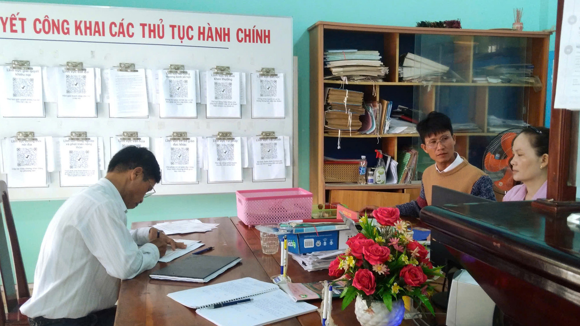 Đạ Huoai: Đẩy mạnh công tác dân vận chính quyền