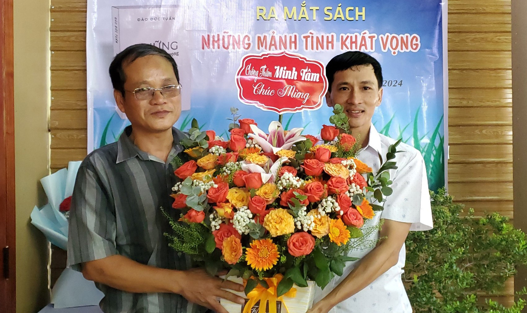 Những mảnh tình khát vọng