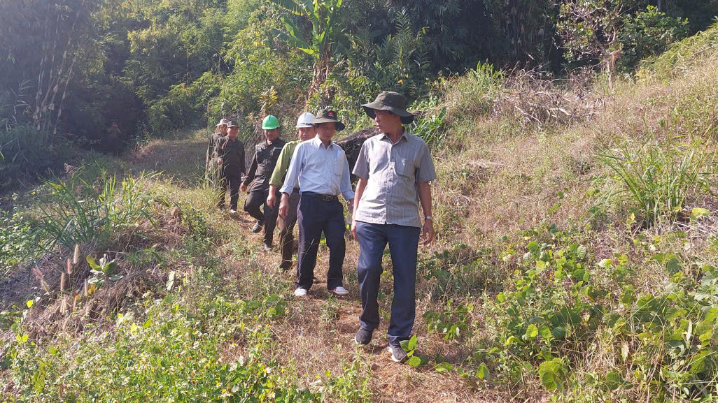 Lãnh đạo huyện Đạ Tẻh duy trì thực hiện nhiệm vụ đi kiểm tra rừng thường xuyên