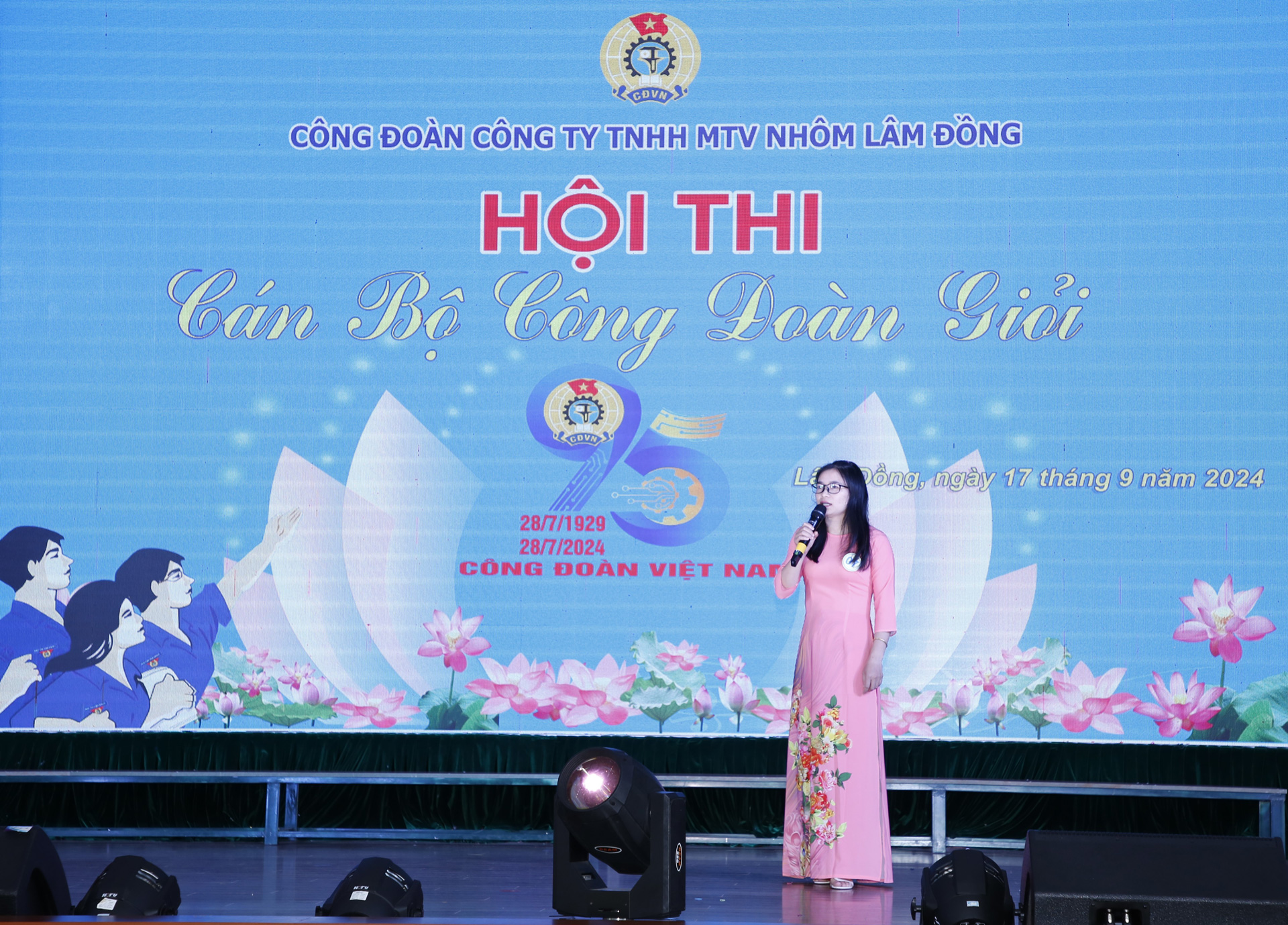 Thí sinh tham gia Hội thi