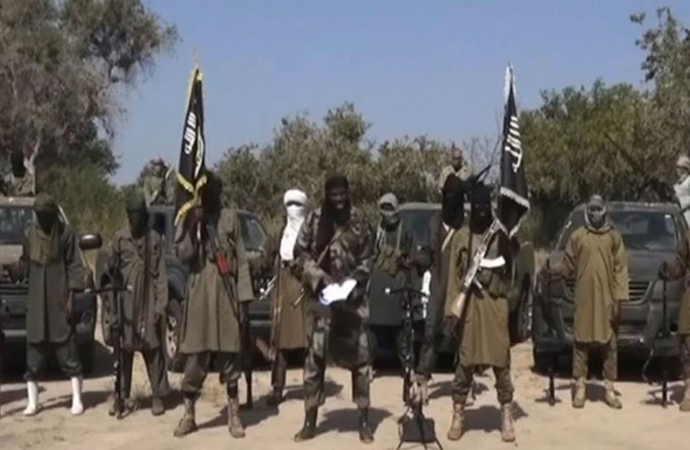 Các chiến binh Boko Haram ở Nigeria trong một video do nhóm này sản xuất