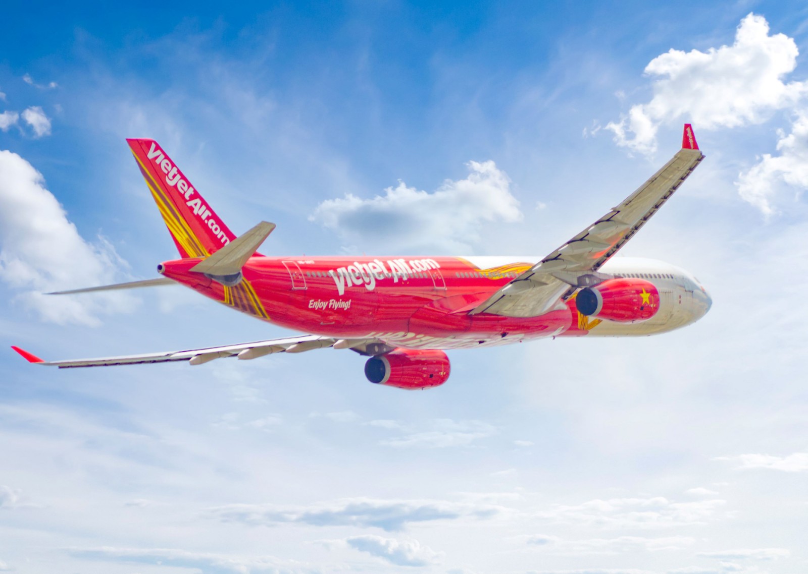 Từ ngày 27/10/2024, Vietjet tăng tần suất hàng loạt các đường bay lên 99 chuyến mỗi tuần