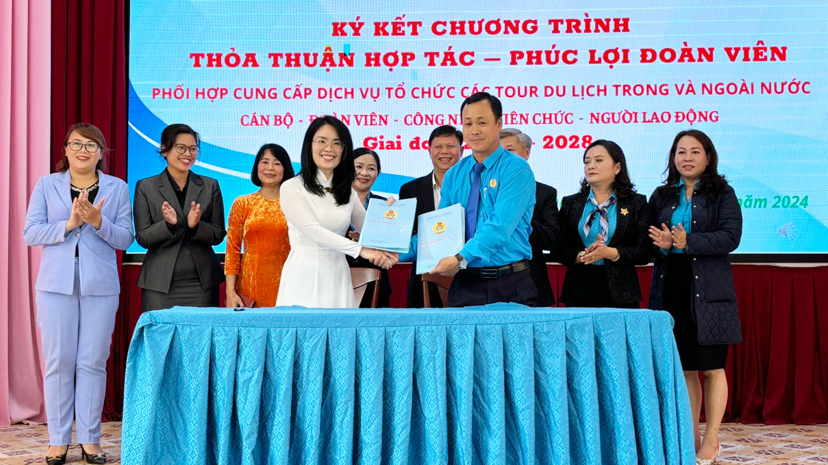 Ký kết chương trình thỏa thuận hợp tác phúc lợi đoàn viên