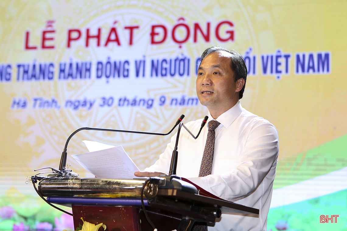 Bí thư Tỉnh ủy Hà Tĩnh Hoàng Trung Dũng phát biểu hưởng ứng lễ phát động Tháng hành động vì người cao tuổi Việt Nam năm 2023