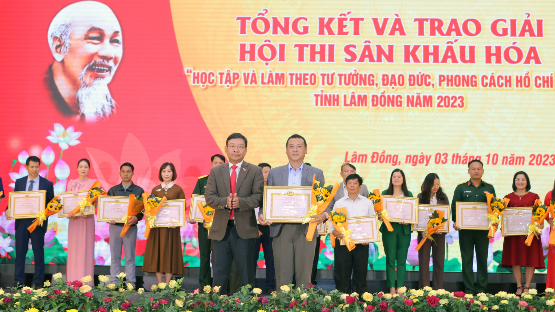 Đội thi thành phố Bảo Lộc đoạt giải Nhất Hội thi sân khấu hóa học tập và làm theo tư tưởng, đạo đức, phong cách Hồ Chí Minh tỉnh Lâm Đồng năm 2023