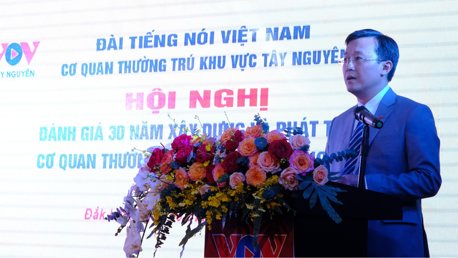Đồng chí Vũ Hải Định – Giám đốc cơ quan thường trú khu vực Tây Nguyên phát biểu ôn lại truyền thống 30 năm