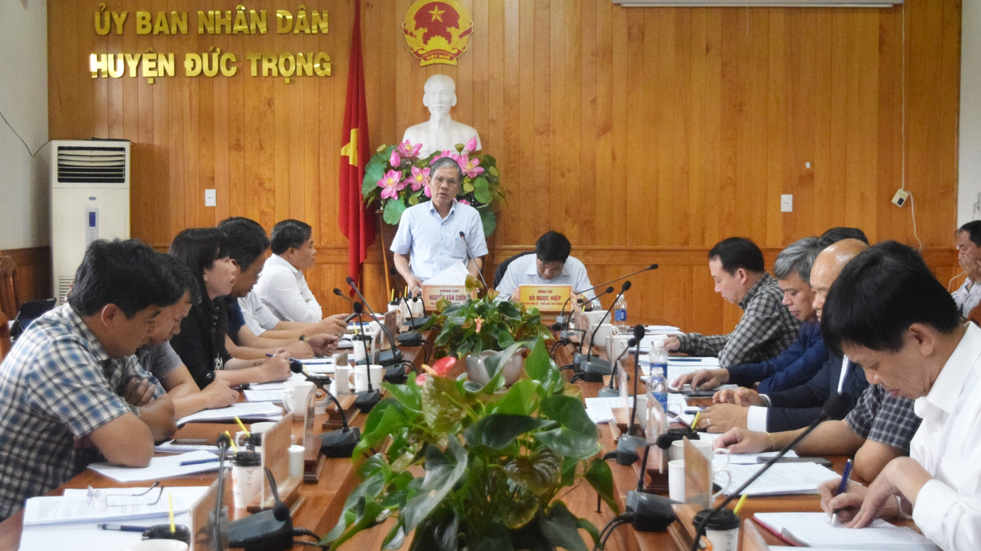 Đồng chí Nguyễn Văn Cường - Chủ tịch UBND huyện Đức Trọng phát biểu