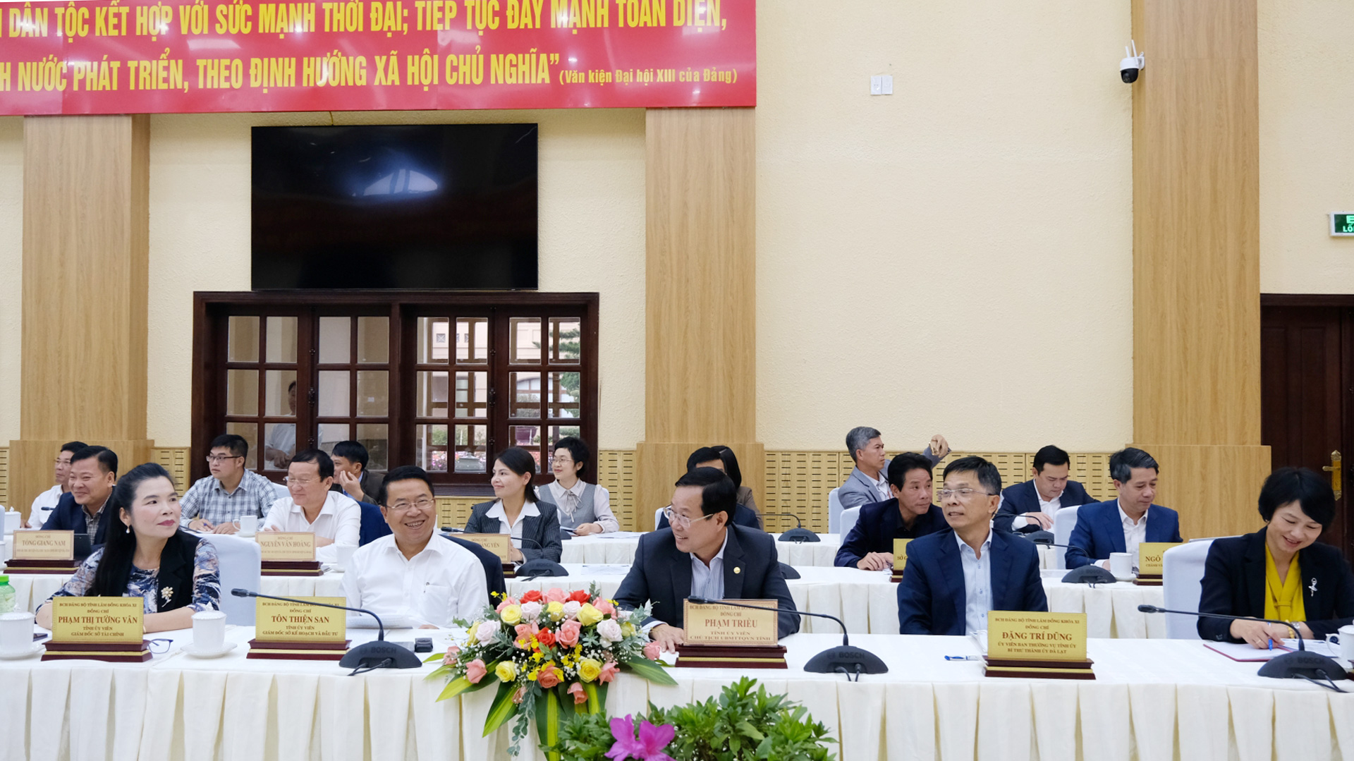 Các đại biểu tỉnh Lâm Đồng tham dự buổi làm việc