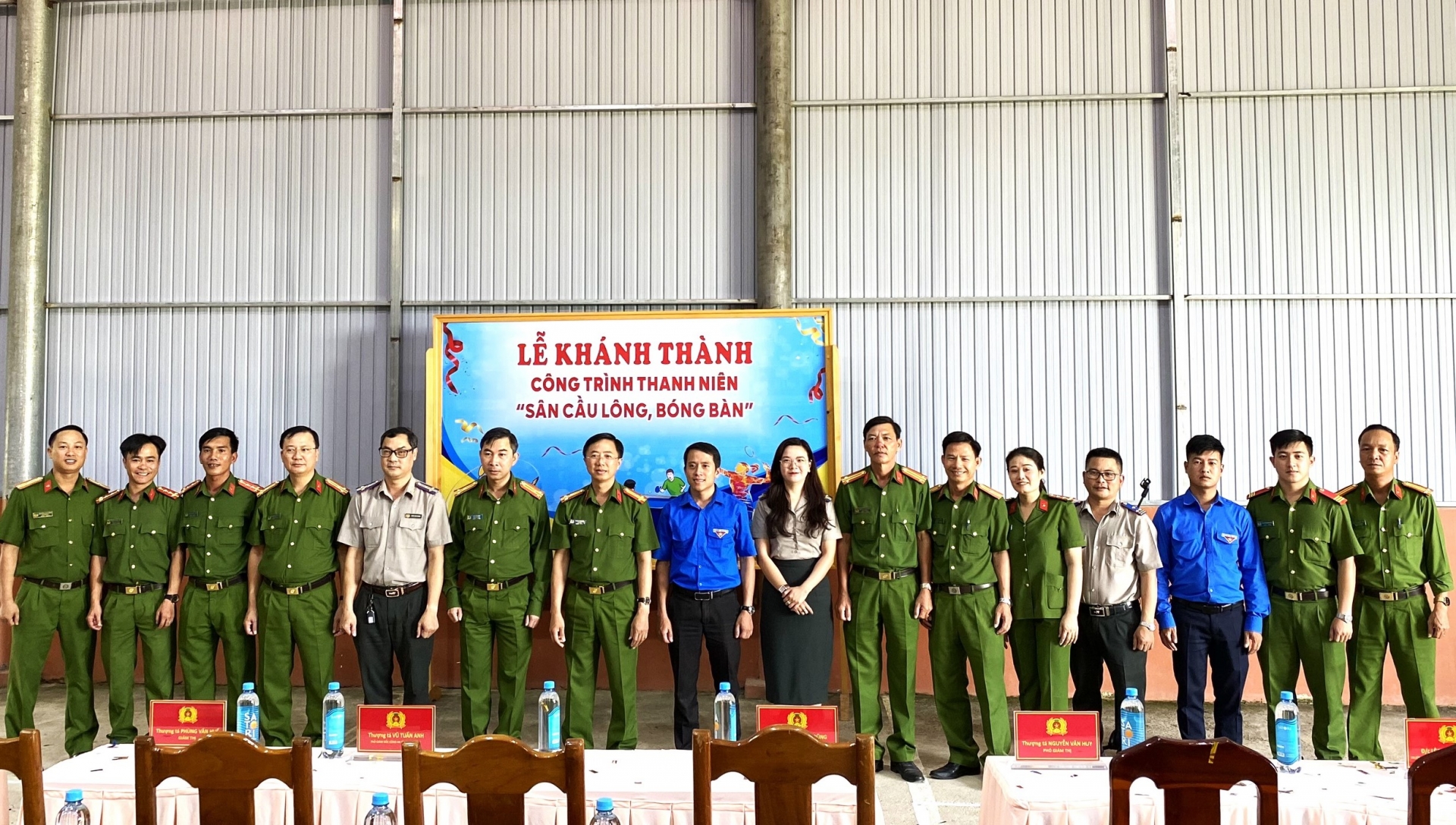 Đại diện Tỉnh Đoàn Lâm Đồng và Đoàn Thanh niên Trại giam Đại Bình tổ chức khánh thành, đưa vào sử dụng Công trình Thanh niên