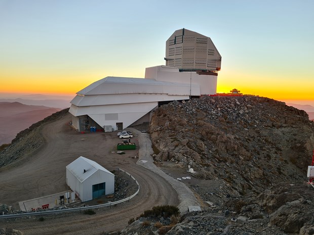 Đài thiên văn Vera C. Rubin đang được xây dựng ở Chile