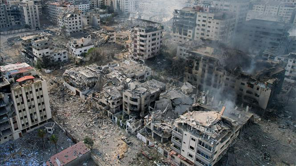 Những tòa nhà bị phá hủy sau các cuộc không kích của Israel xuống thành phố Gaza, ngày 10/10/2023