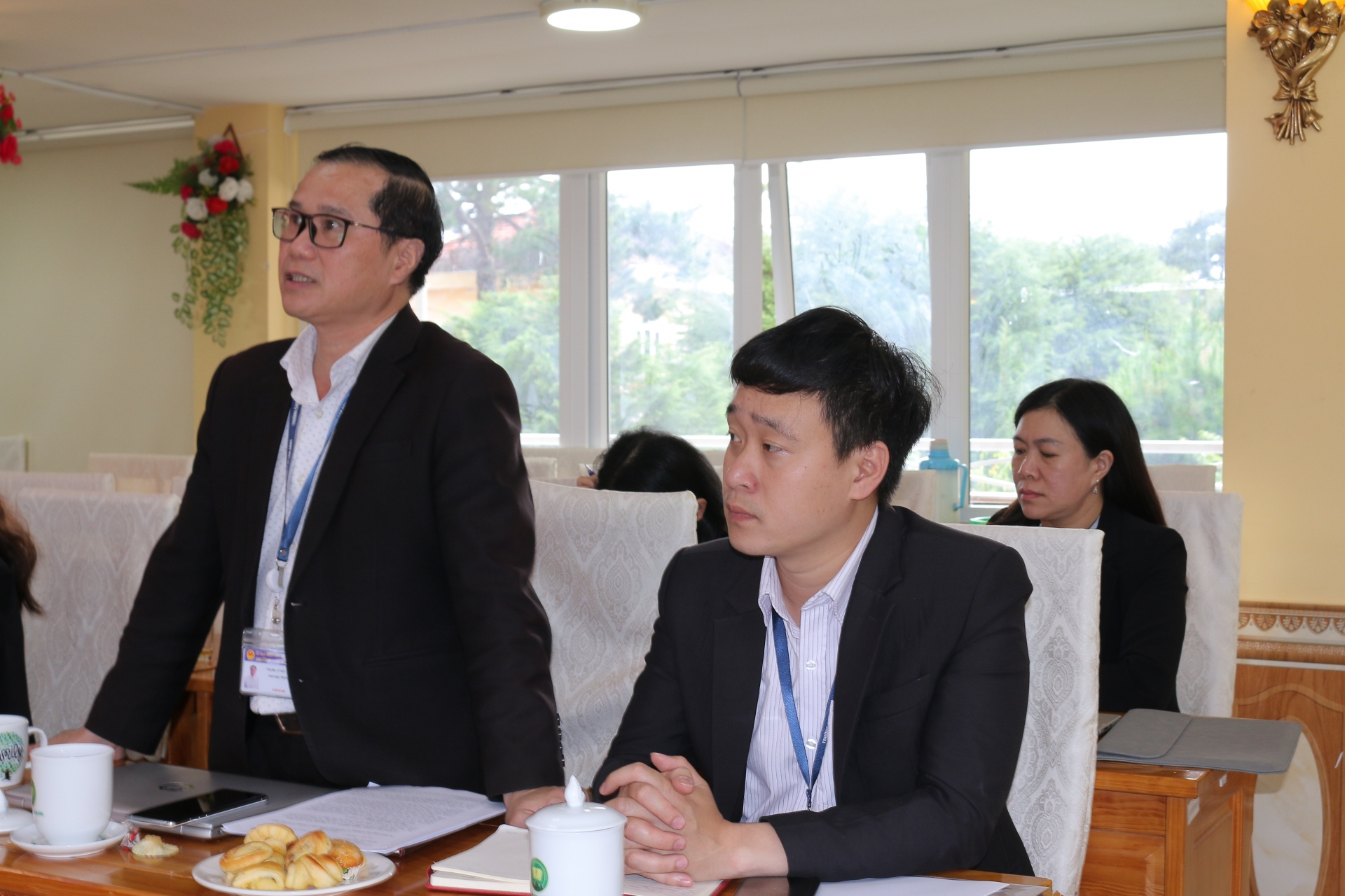 Các đoàn thể Trường Cao đẳng Y tế Lâm Đồng chia sẻ những khó khăn trong công tác phát triển đảng viên