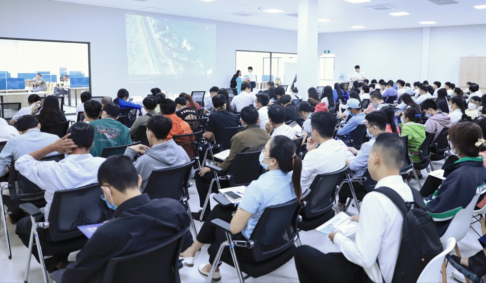  Ngày hội việc làm 2023 tại NovaWorld Phan Thiet thu hút đông đảo ứng viên tới tham dự