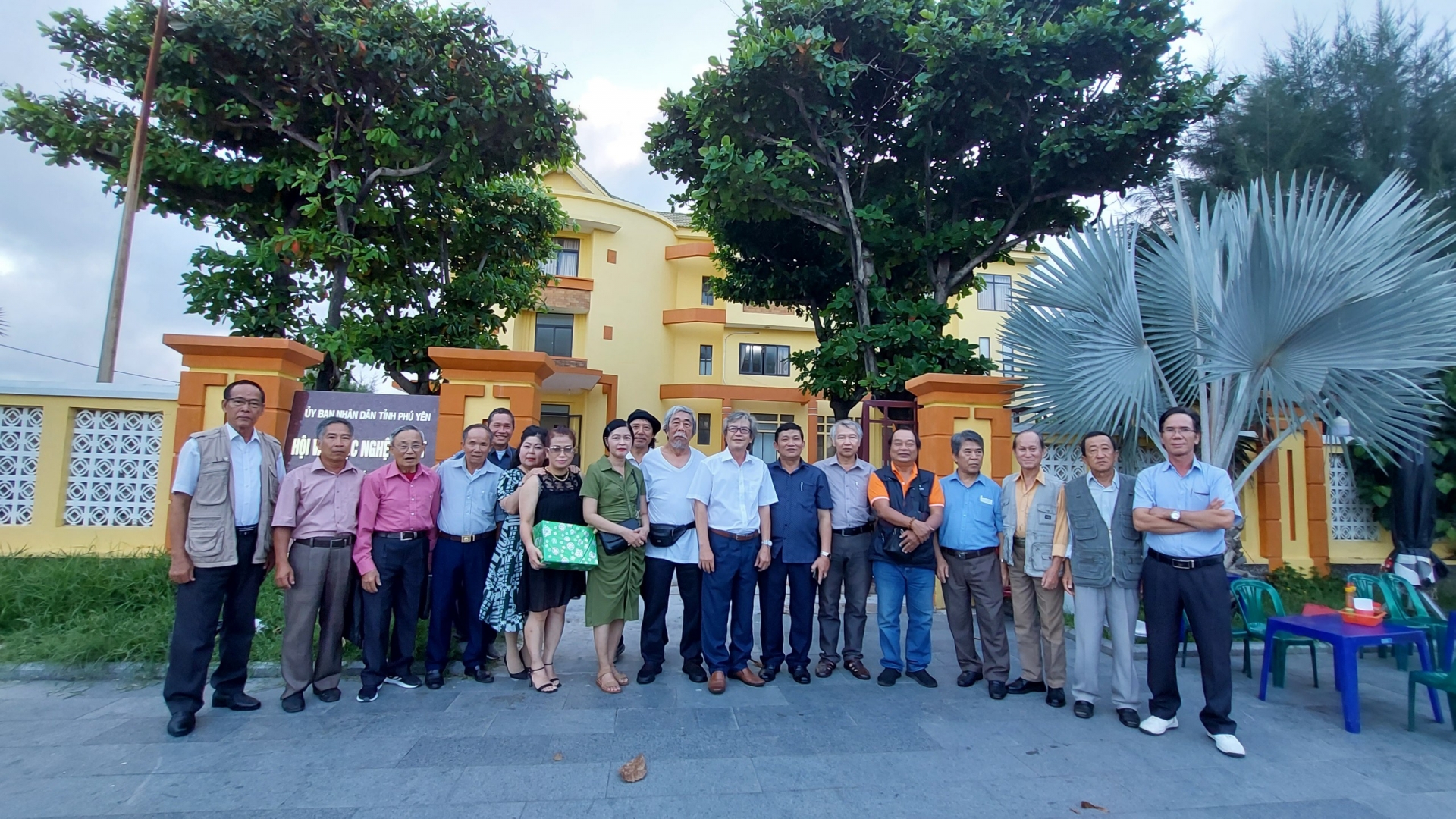 Đoàn văn nghệ sĩ Lâm Đồng đi thực tế sáng tác tại Phú Yên, Ninh Thuận, Bình Thuận