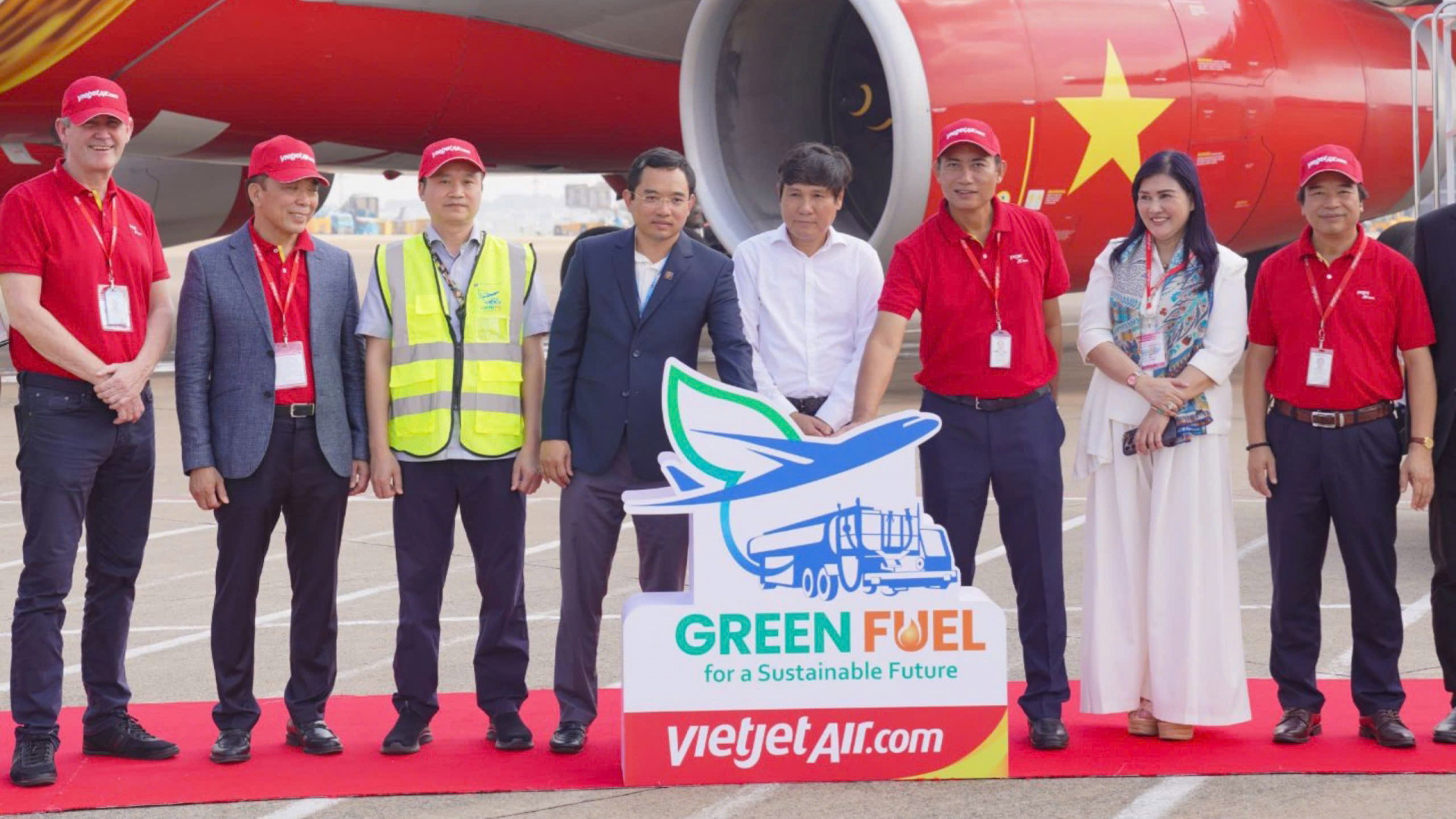 Vietjet tiên phong khai thác chuyến bay đầu tiên sử dụng nhiên liệu hàng không bền vững, giảm thải 80% carbon