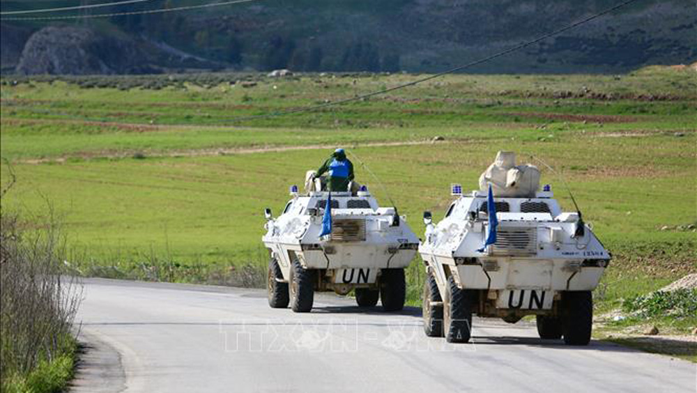 Lực lượng lâm thời của Liên hợp quốc tại Liban (UNIFIL) tuần tra tại biên giới Liban - Israel ở Marjayoun