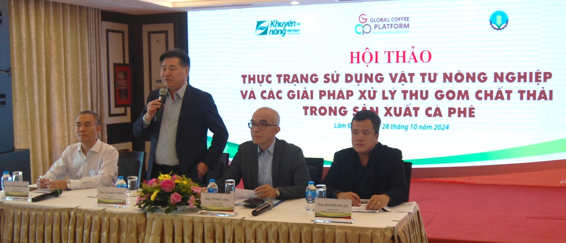 Thực trạng sử dụng vật tư nông nghiệp và giải pháp xử lý thu gom rác thải trong sản xuất cà phê