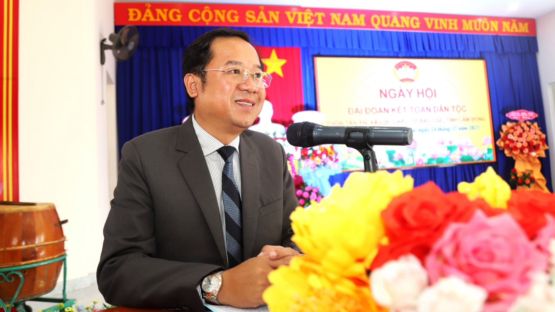 Đồng chí Tôn Thiện Đồng - Bí thư Thành ủy Bảo Lộc phát biểu tại Ngày hội
