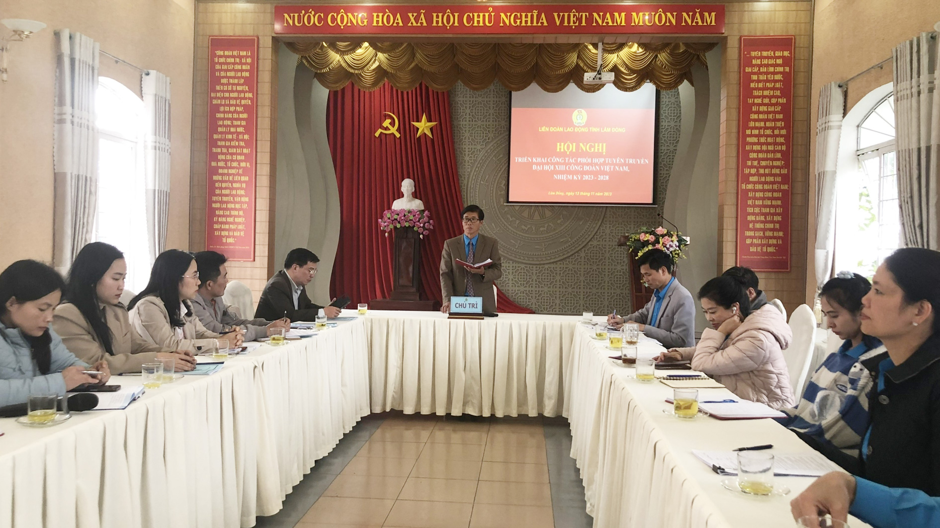 Triển khai công tác phối hợp tuyên truyền Đại hội XIII Công đoàn Việt Nam