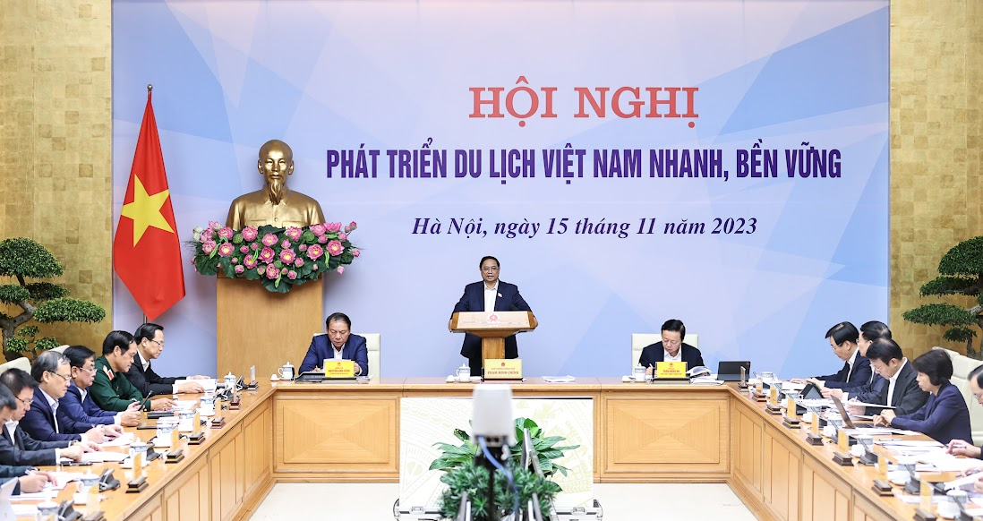 Thủ tướng Chính phủ Phạm Minh Chính chủ trì Hội nghị “Phát triển du lịch Việt Nam nhanh, bền vững” tại Hà Nội